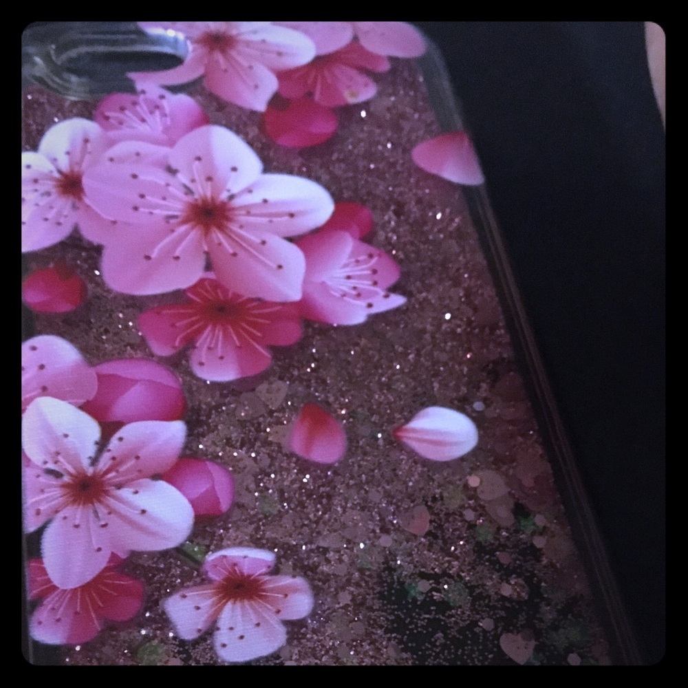 Pink iPhone 6 s phone case